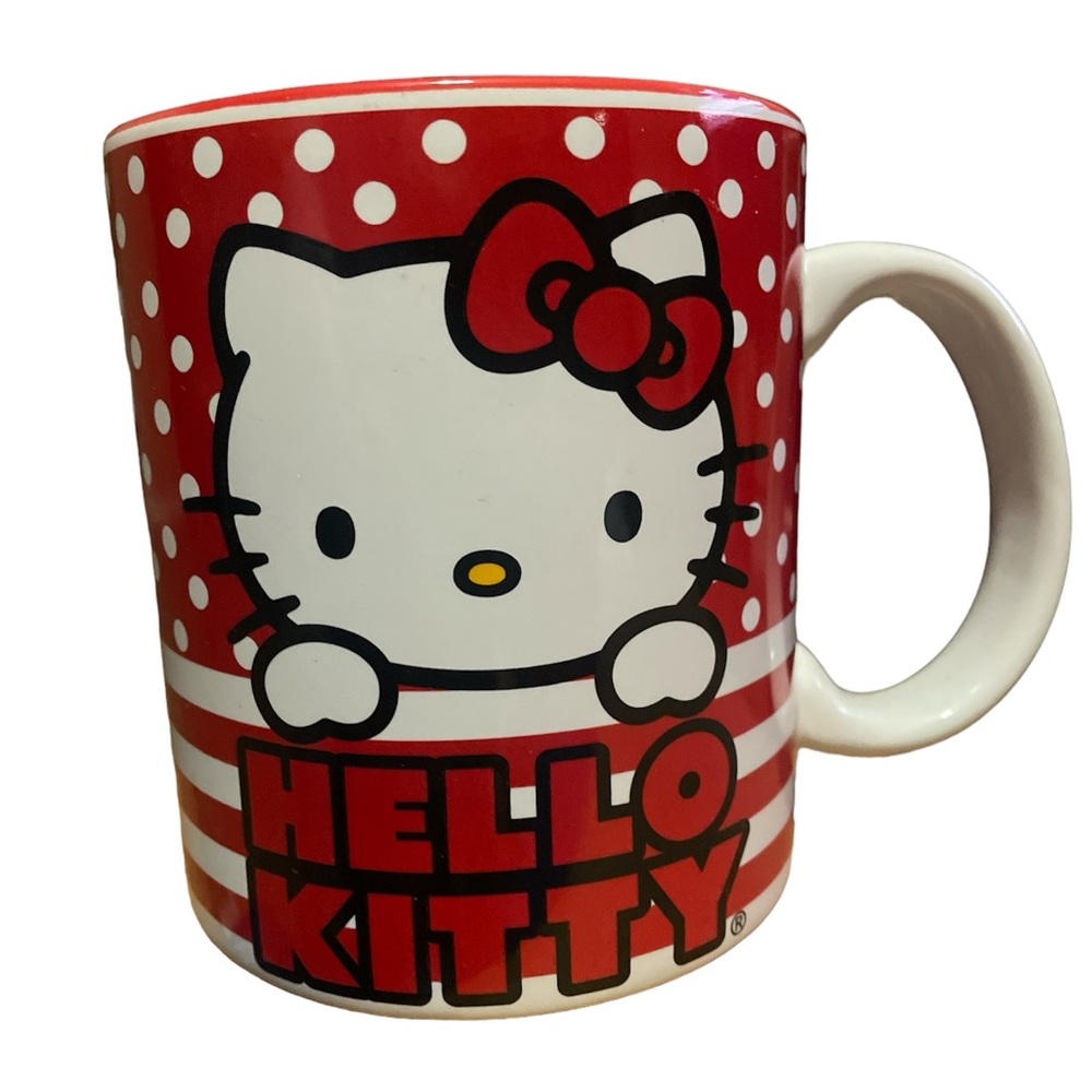 HELLO KITTY MUG